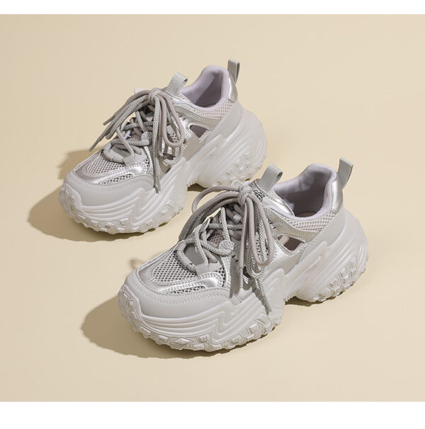Sandales Baotou Pour Femmes,Nouvelles D'été,À Plateforme,Respirantes Avec Motifs Découpés,Style "Daddy Shoes",Couleur Argent – Image 5